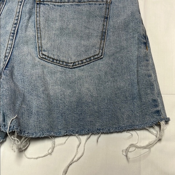 Forever 21 cotton denim cut off shorts petite size 25 light wash button fly - Picture 10 of 12